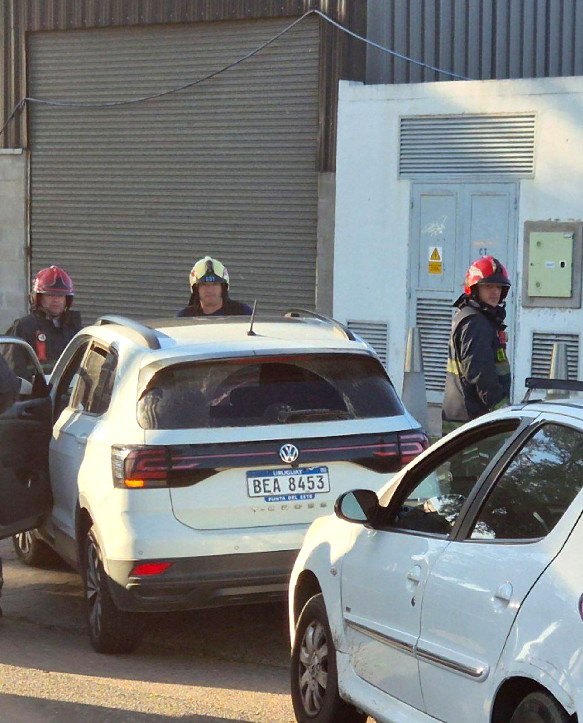 Tres vehículos chocaron esta mañana en la Costanera (Bomberos de la Ciudad)