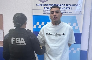 Callejero Fino tras su arresto en Villa La Ñata