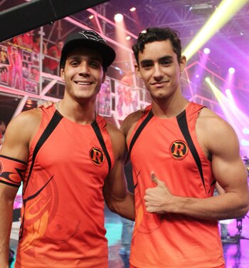 Austin y Mario en 'Combate'.