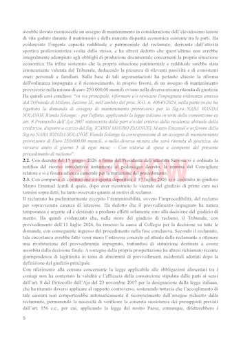 Documento judicial impreso en idioma italiano con texto en varias secciones y numeración de página. Se observa el número 5 en la parte inferior