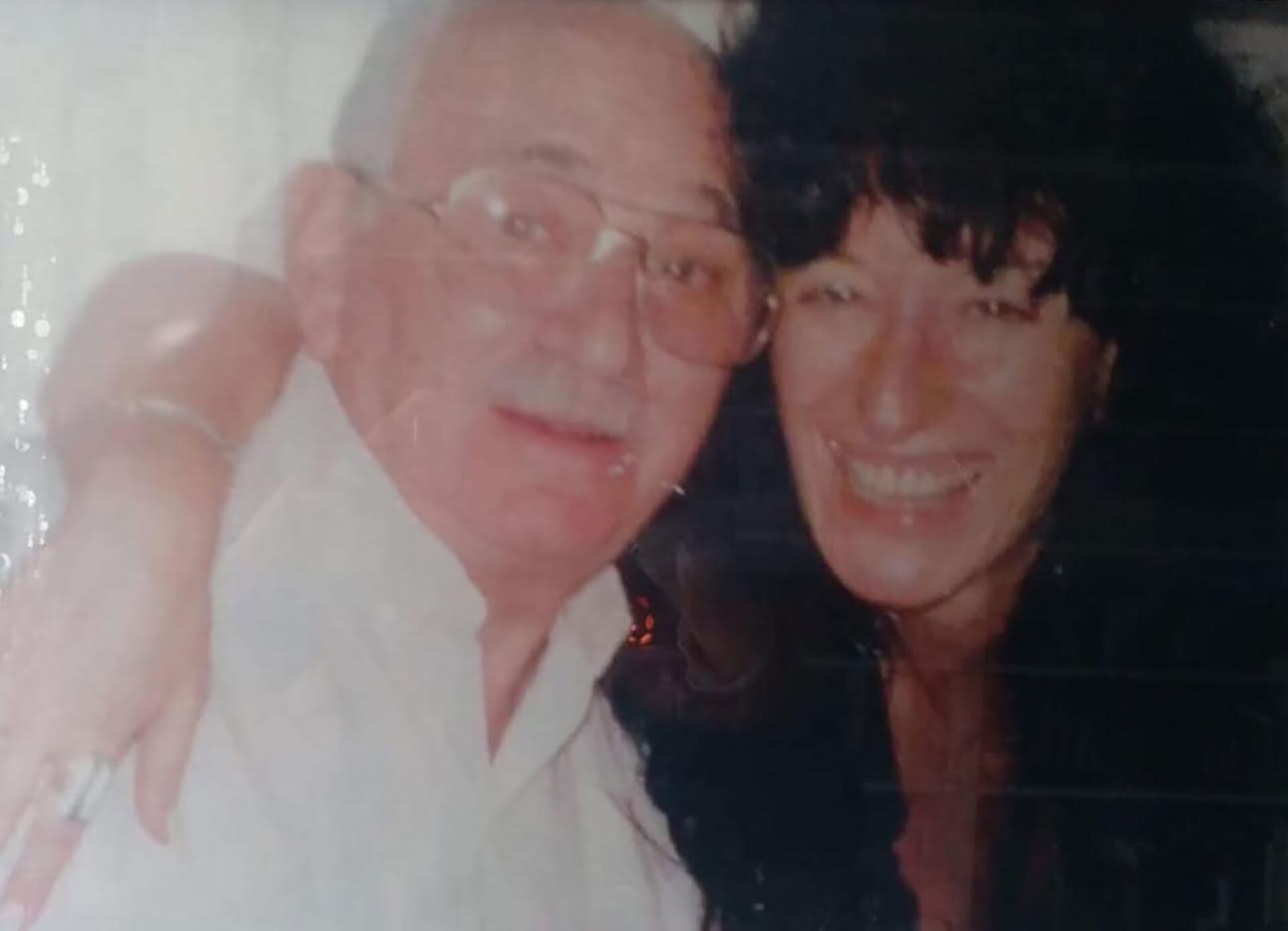 Julia Zenko y su padre, Roberto Trzenko, poco antes de que partiera (en 2000), víctima de un cáncer de pulmón