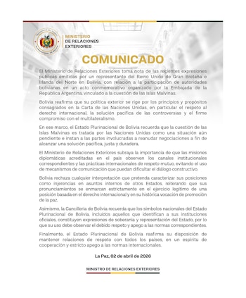 Documento oficial del Ministerio de Relaciones Exteriores de Bolivia con el título 'COMUNICADO', texto en español y el escudo nacional boliviano