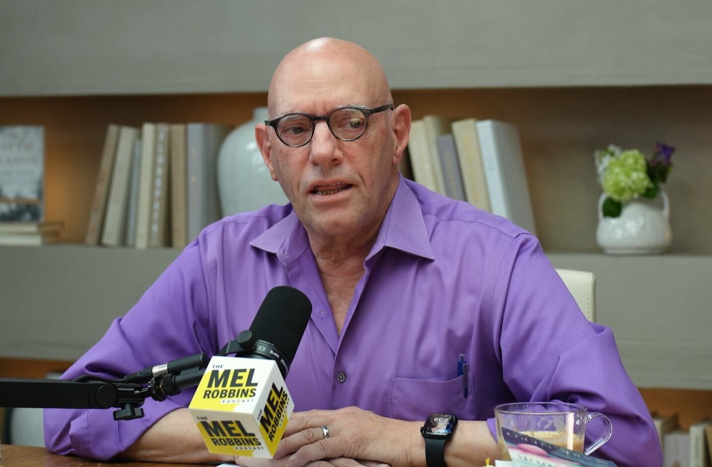 Mark Nepo sostiene que la memoria debe servir para recuperar vitalidad y sentido en el presente, no solo para la nostalgia (captura de video)