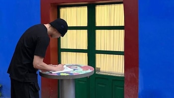El mensaje que dejó RM de BTS en la Casa Azul de Frida Kahlo