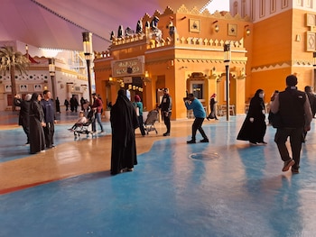 El Six Flags está abierto