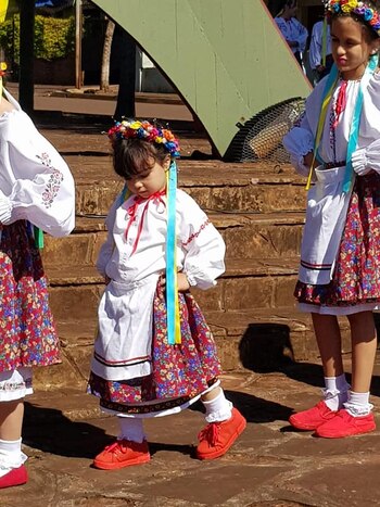 La Colectividad Ucraniana de Apóstoles,