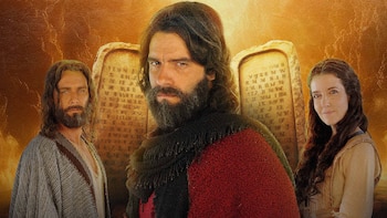 “Moisés y los Diez Mandamientos” llegó a Netflix: el fenómeno televisivo bíblico que debes conocer