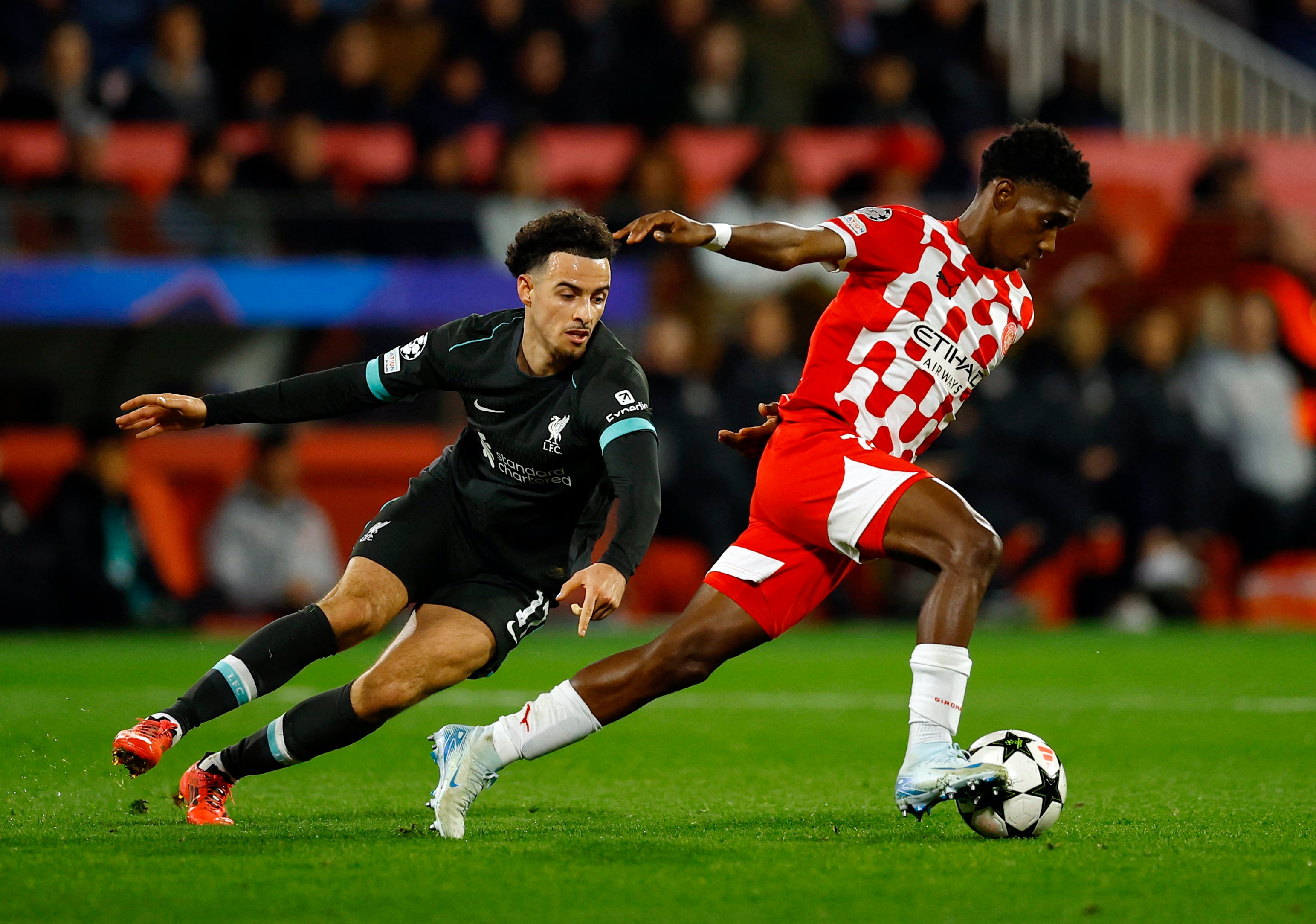 Yáser Asprilla también estaría en los planes del Fenerbahce de Turquía - crédito Albert Gea / REUTERS