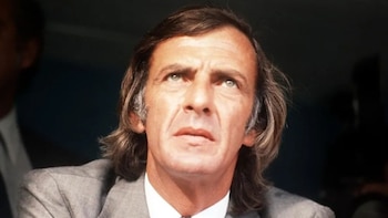 César Luis Menotti era un admirador declarado por la técnica virtuosa del futbolista peruano. - Crédito: EFE