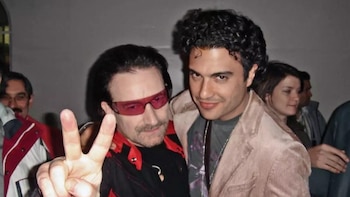 Jaime Camil recuerda cómo su papá y Vicente Fox lograron convencer a Bono de U2 de regresar a México tras disgusto
