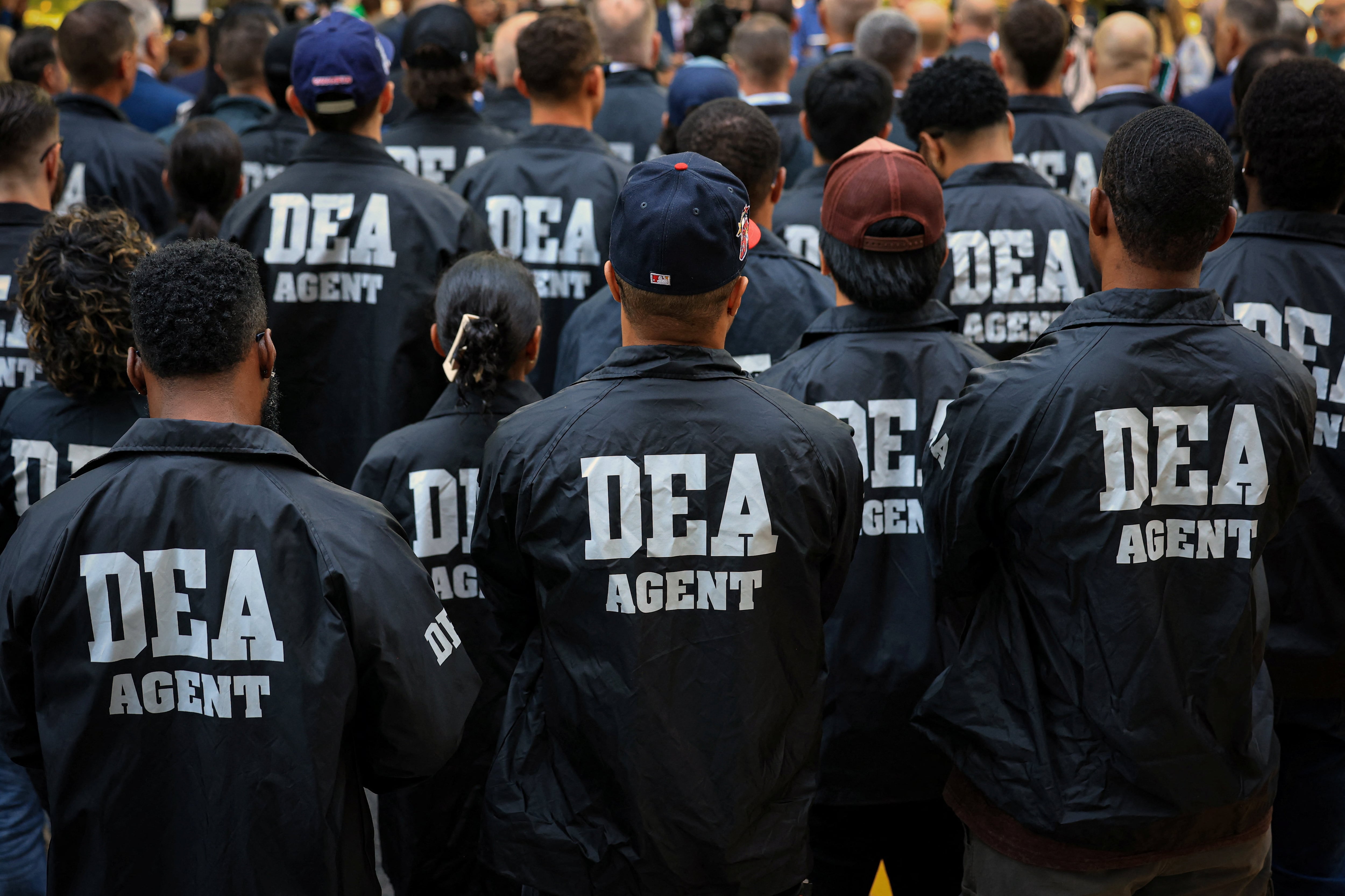 La investigación del Congreso de Estados Unidos analiza la práctica de la DEA conocida como dejar que las drogas “caminen” para avanzar sobre redes de tráfico de drogas más amplias. (REUTERS/Brendan McDermid)
