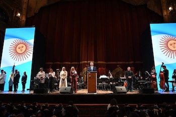 Jorge Macri participó de la jura a la bandera, en el Teatro Colón