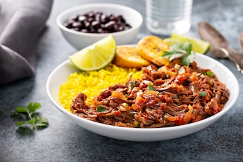 Receta de ropa vieja cubana