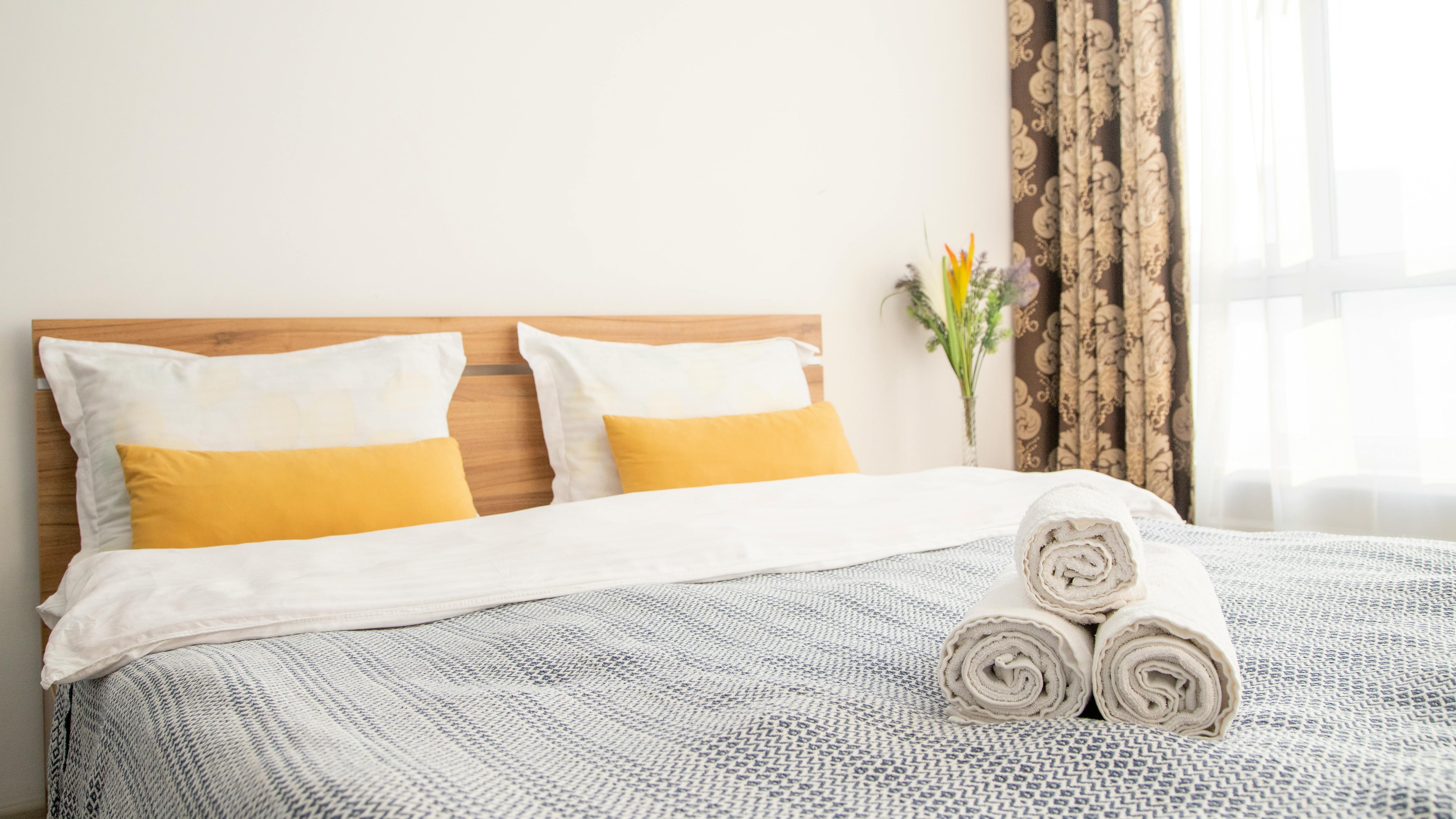 Cada vez hay más hoteles que ponen microchips a las toallas para evitar robos (Pexels)