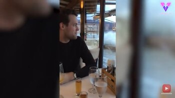 15/10/2020 La cena romántica de esta pareja se fue al garete cuando el restaurante comenzó a inundarse.
MADRID, 15 oct. (EDIZIONES) Anna Eklow y su marido Erik decidieron salir a cenar al restaurante Kaneo, famoso por sus espectaculares vistas al lago Ohrid, en Macedonia del Norte.
SOCIEDAD
YOUTUBE/VIDELO/ANNA EKLOW