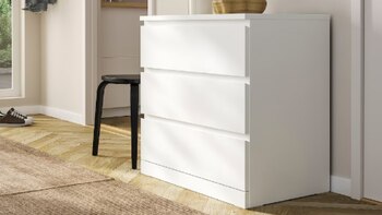 Cómoda MALM. Ikea
