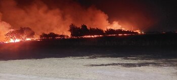 Las llamas se expandieron rápidamente