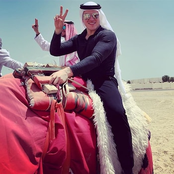 Samuel García durante el polémico tour en Doha, Qatar (Foto: Instagram/samuelgarcias)