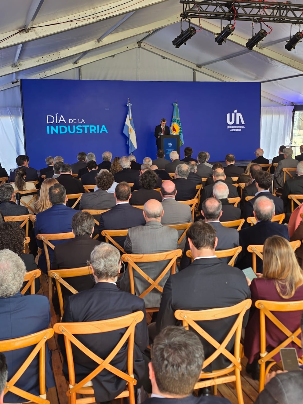 La UIA propuso siete claves para impulsar la industria argentina