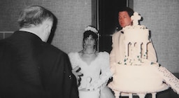 Una pareja de Illinois que se conoció en la iglesia y tuvo seis hijos vivió una pesadilla: ella descubrió que él escondía a una pareja de ancianos en su sótano