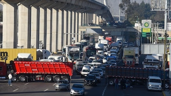 Megabloqueo de transportistas en CDMX-Edomex este 24 de junio: carreteras afectadas y rutas alternas