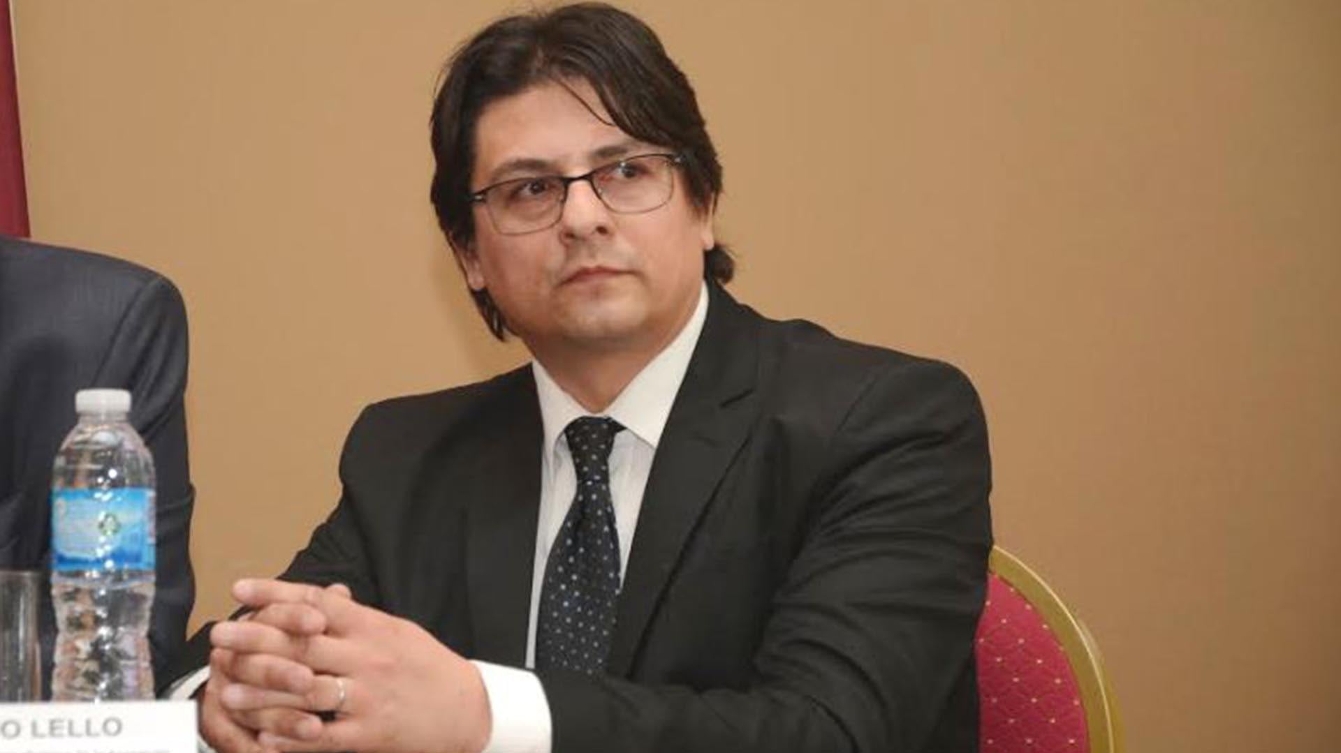A nivel técnico, el ex procurador general fue acusado de haber cometido 20 hechos de peculado de servicios