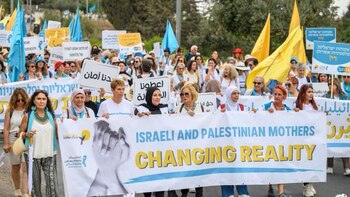 Israelíes y palestinas buscan juntas