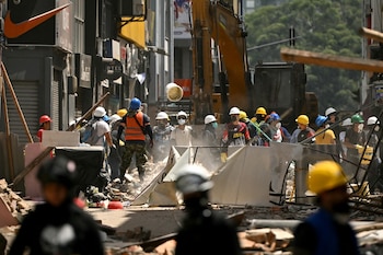 Pereira, junto a Armenia (Quindío), Cali (Valle del Cauca), Manizales (Caldas) y Quibdó (Chocó) son las ciudades capitales más afectadas en Colombia por el terremoto de 7.4 que se reportó la mañana del lunes 10 de agosto de 2026 - crédito Luis Acosta / AFP