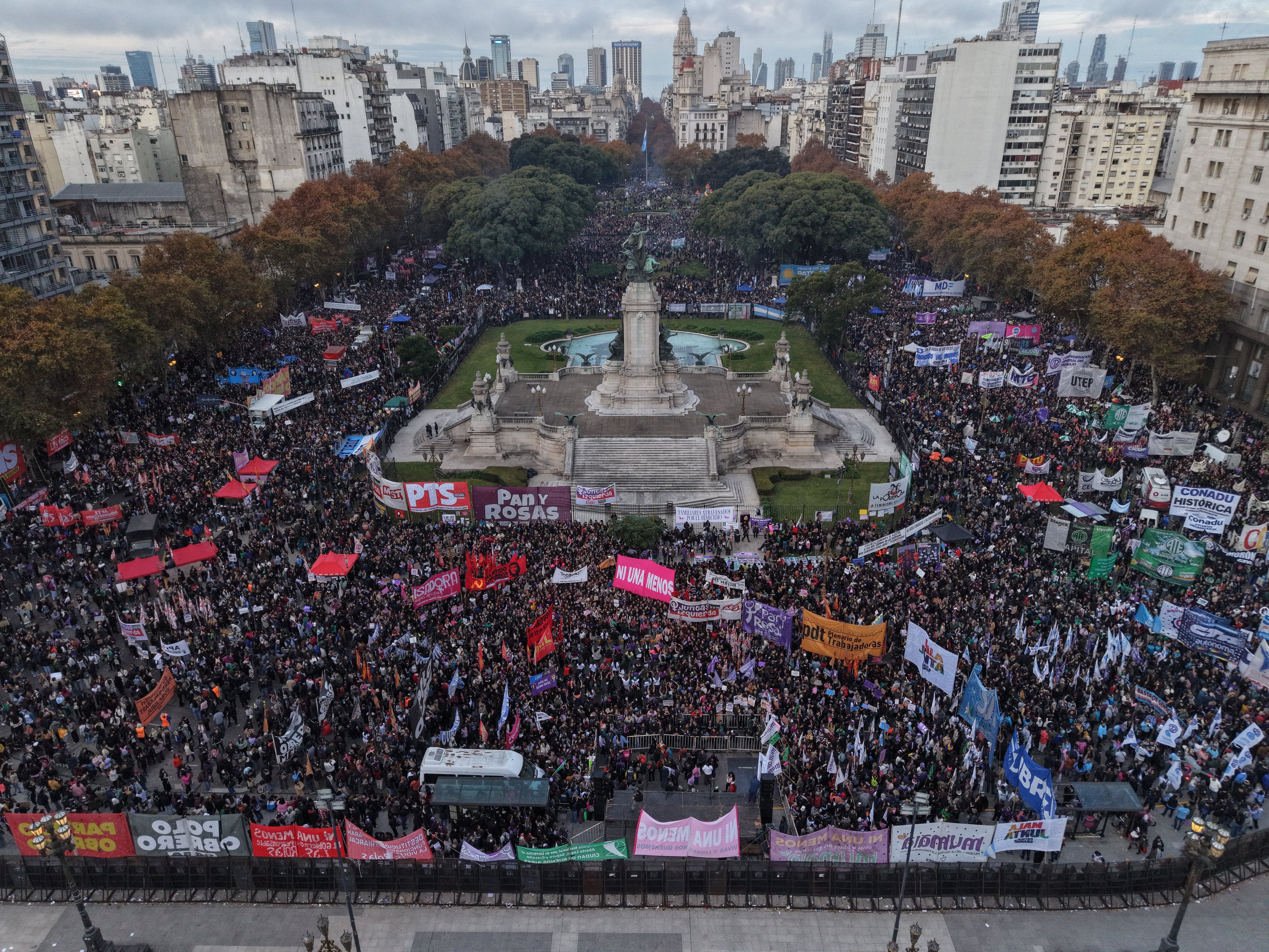 Así fue la marcha del Ni Una Menos (Foto: RSFotos)