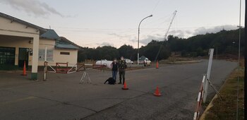 La guardia mínima que custodia