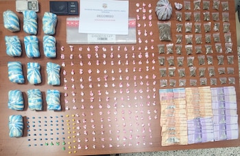 La DNCD, el Ministerio Público y la Policía Nacional incautaron 13,551.5 gramos de presuntas drogas en 235 operativos y siete allanamientos. (Foto: DNCRD)