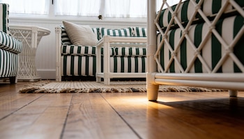 CASA REESE WHITERSPOON DECO