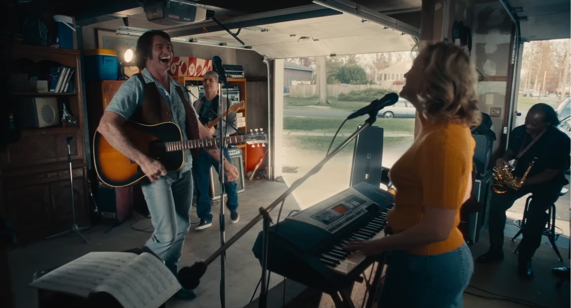 El casting de Kate Hudson surgió tras una recomendación y una entrevista televisiva que impresionó a Hugh Jackman (YouTube/Focus Features)