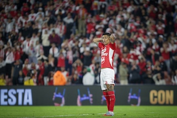 Independiente Santa Fe jugará siete partidos entre Liga y Copa Libertadores en abril - crédito Cristian Bayona/Colprensa