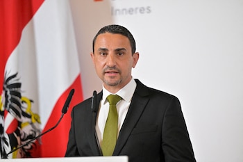 Omar Haijawi-Pirchner, director de inteligencia austríaca, en conferencia de prensa. REUTERS/Elisabeth Mandl