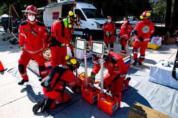 19/09/2021.- Integrantes de cuerpos