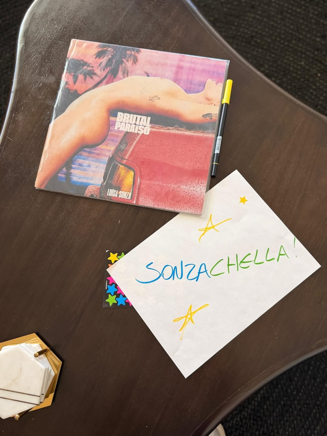 La complicidad con Luísa Sonza se evidenció tanto en la presentación sobre el escenario como en los mensajes de agradecimiento públicos posterior al show