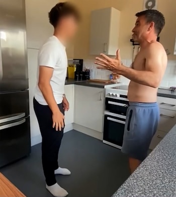 Un padre soltero que sobrevivió al cáncer gana un millón de libras en la lotería