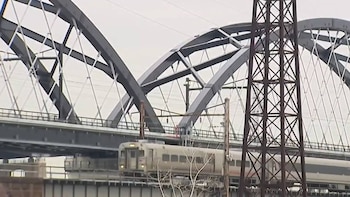 La obra del puente ferroviario