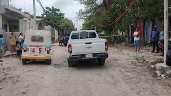 Acribillaron a dos hombres en asentamiento irregular en Playa del Carmen: indagan presunto cobro de piso