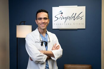 Esgar Guarín, un médico de