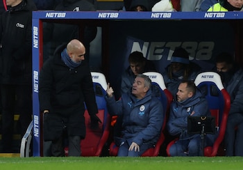 Rafa Márquez y Juan Manuel Lillo se conectan por el vínculo con Pep Guardiola, a quien el español influyó en su formación como técnico. Reuters/Paul Childs
