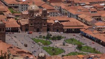 Se debe otorgar funciones y