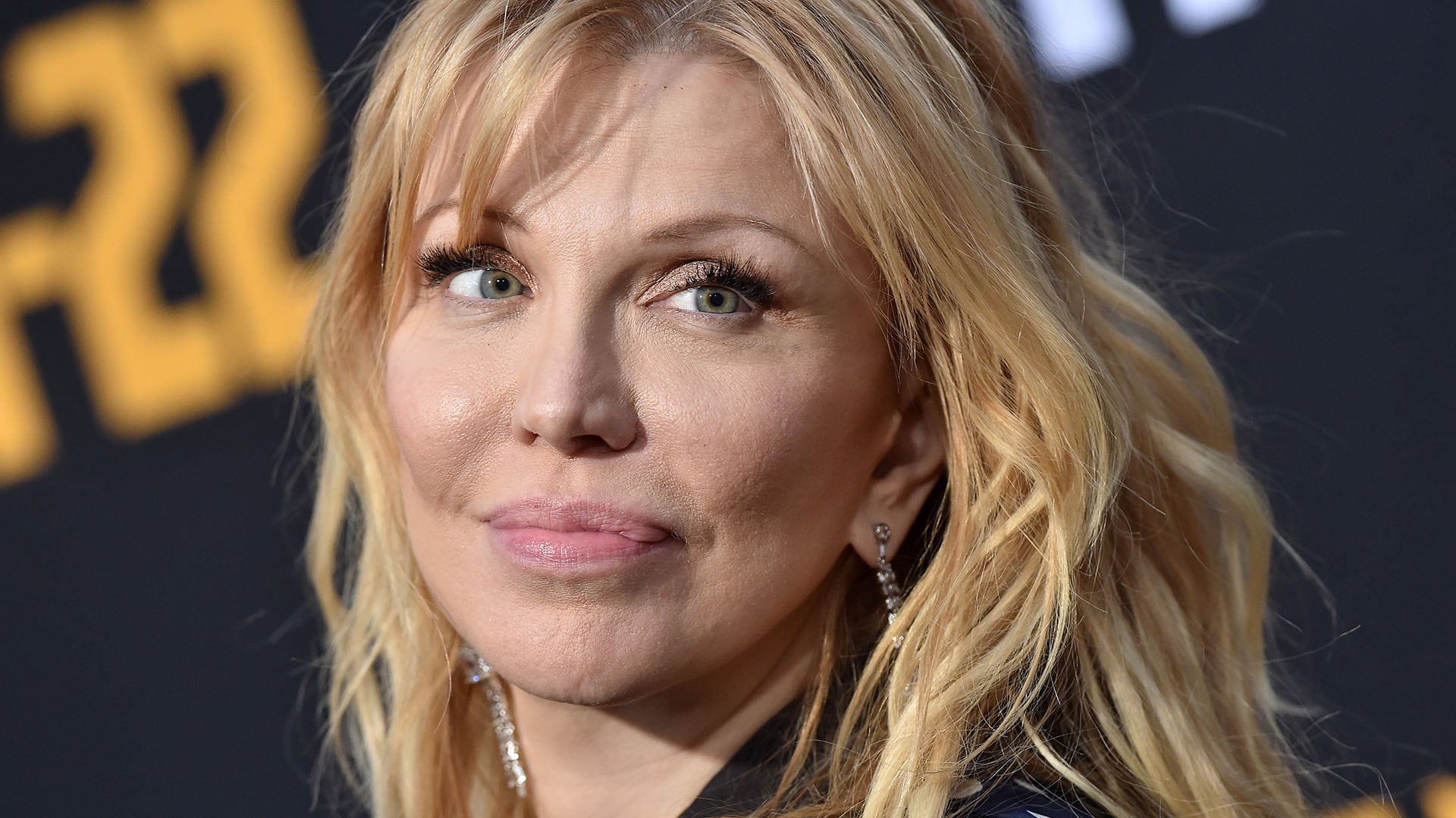 Courtney Love respondió en MySpace que Grohl utilizó sus canciones para expresar rechazo y destacó su problemática relación a través de las letras(Photo by Axelle/Bauer-Griffin/FilmMagic)