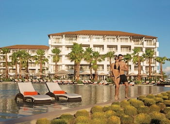 Secrets Playa Mujeres Golf &