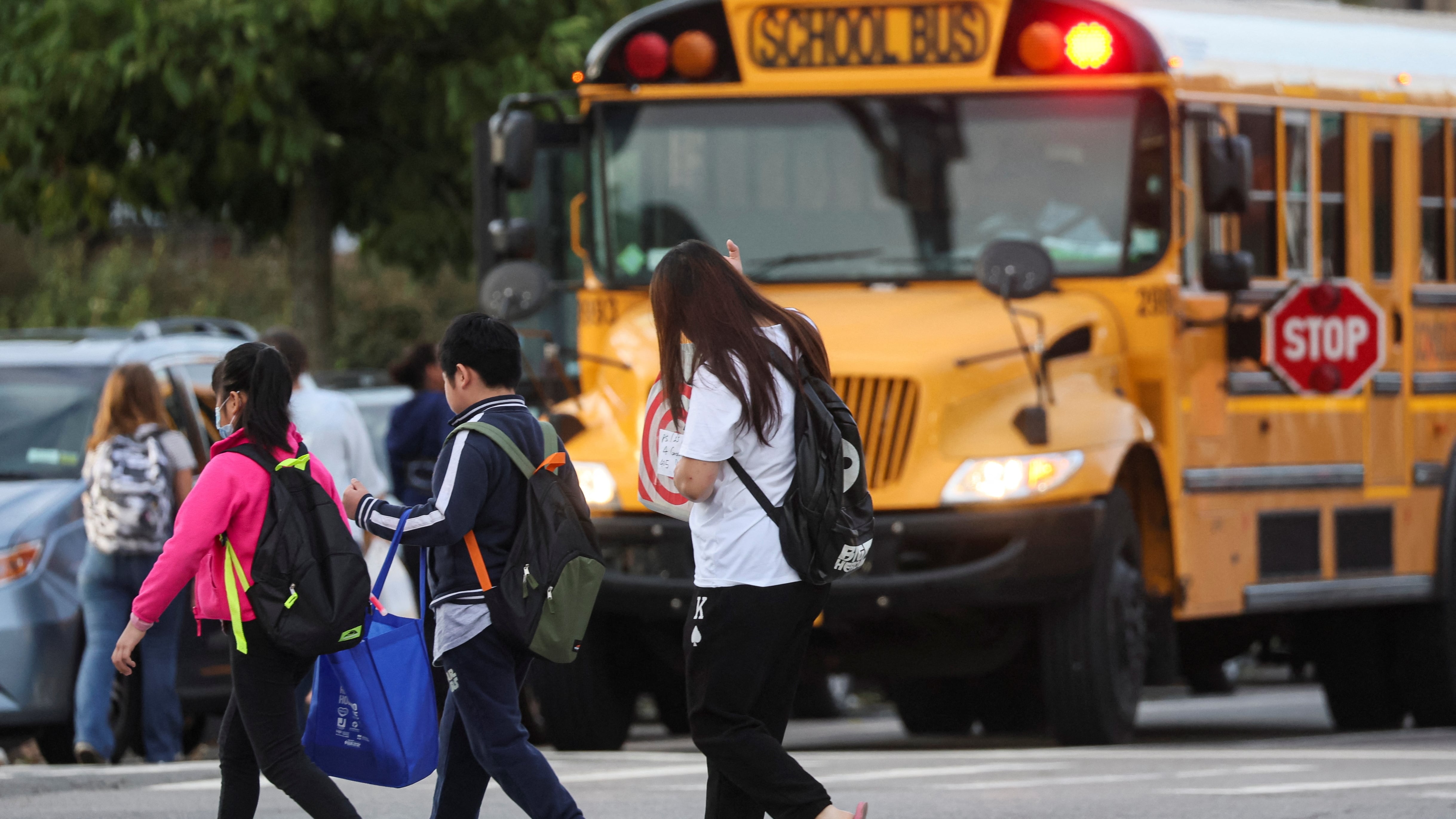 Las familias deben tener una cuenta en NYC Schools Account y vincularla con la identificación del estudiante para ingresar a la plataforma (REUTERS/Brendan McDermid)