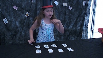 La pasión por la magia y el ilusionismo comenzó en la infancia de Caro, cuando quedó fascinada por una caja de magia (Gentileza de Caro Scialabba)