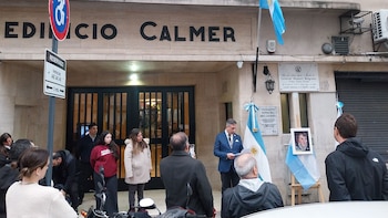 Repusieron la placa robada del lugar donde nació y murió Manuel Belgrano en Buenos Aires