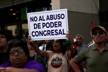 "No al abuso del poder