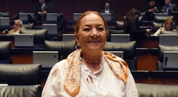 Este es el sueldo y grado de estudios de Lucía Trasviña, la senadora de Morena que propuso contratar “mamados del gimnasio”